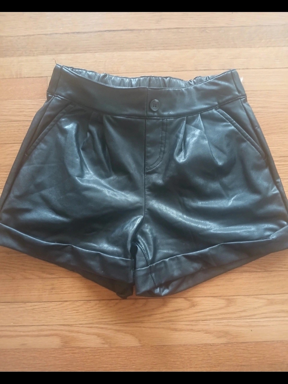 Nwot Sincerely Jules Black Faux Leather Shorts Size Xs